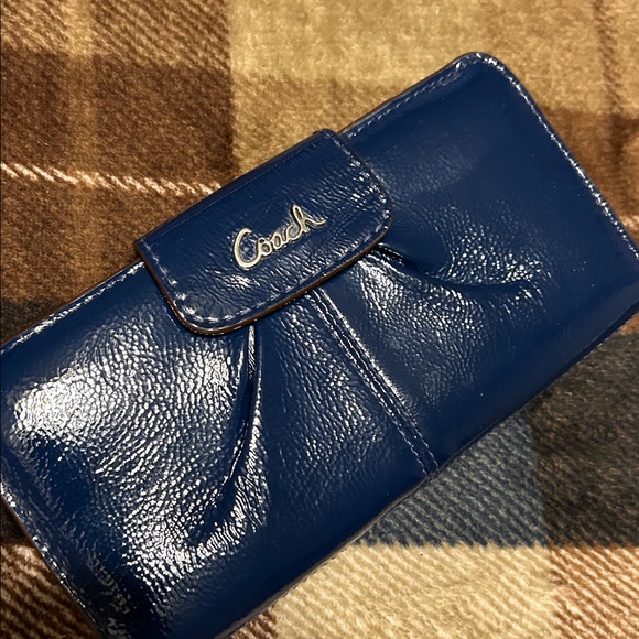 Coach Navy Leather Clutch - Picture 1 of 12